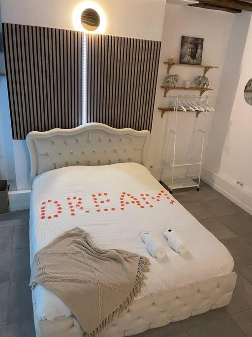 Appartement Moderne Avec Jacuzzi