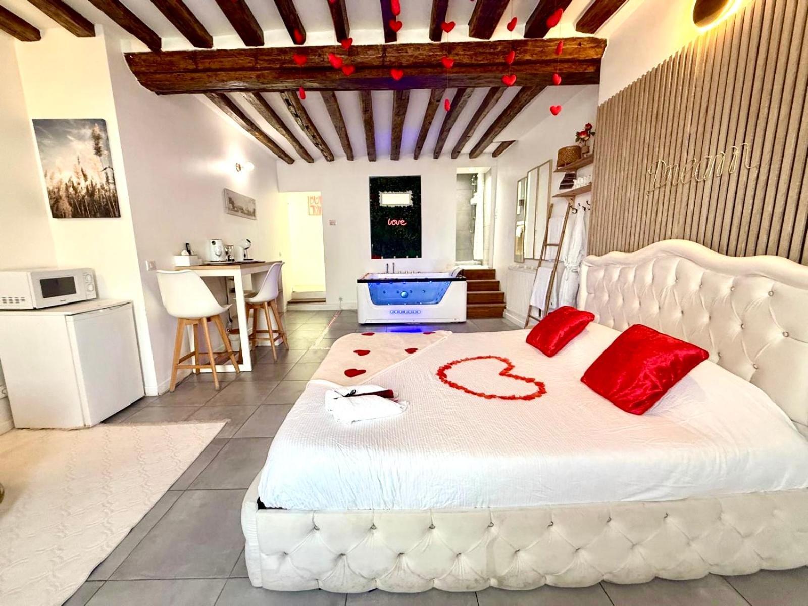 Moderne Avec Jacuzzi