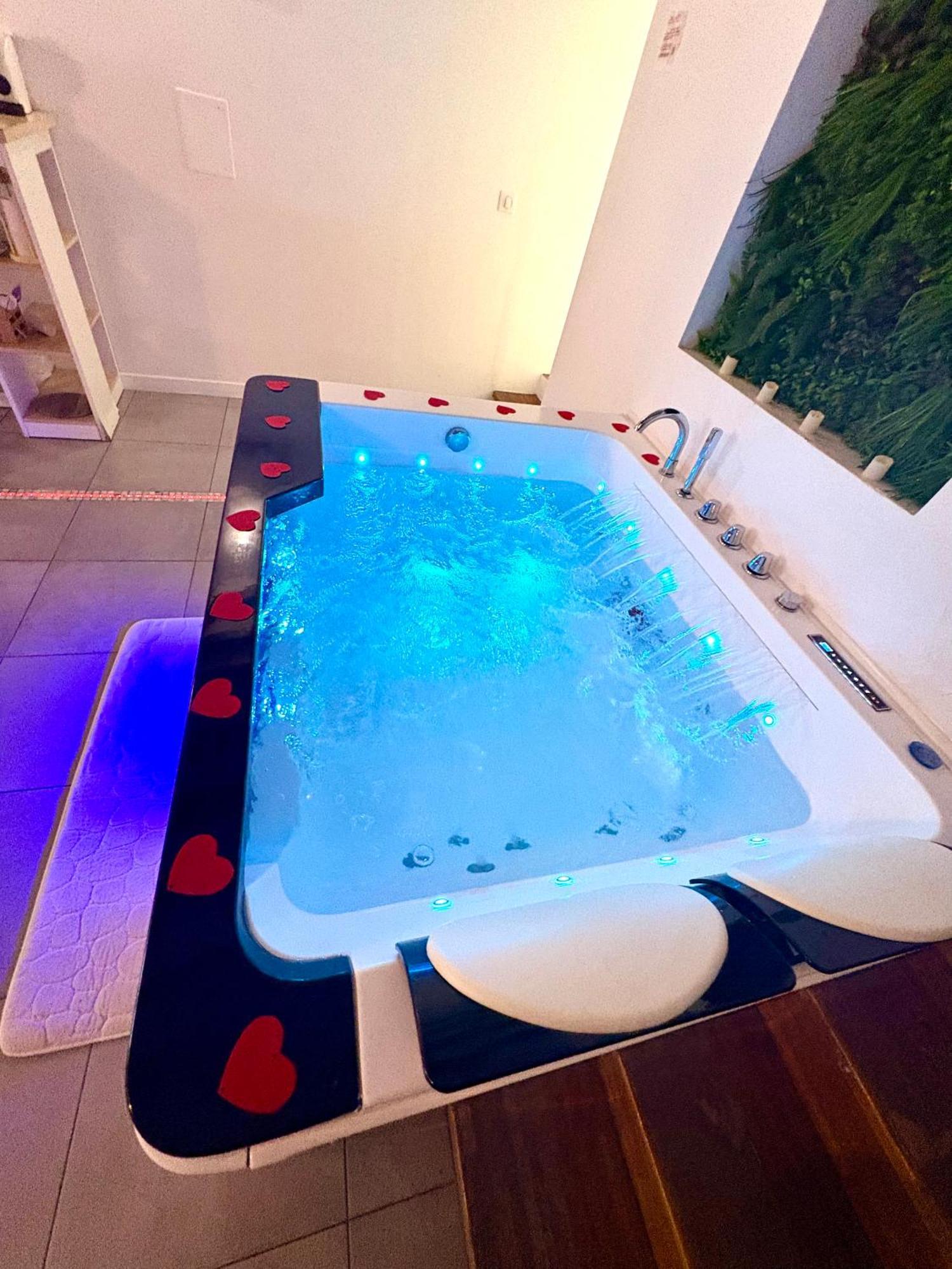 Appartement Moderne Avec Jacuzzi *